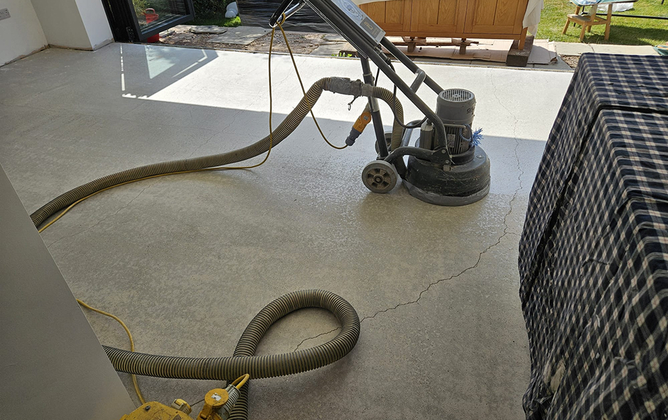 What is Screed Underfloor Heating Img